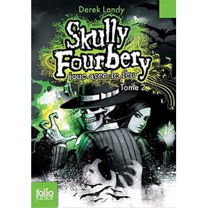Passage en poche du deuxième tome de la série Skylly Fourbery