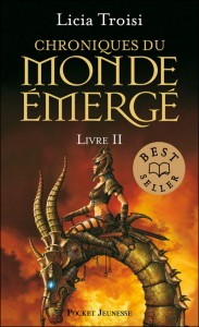Le tome II des Chroniques du Monde Emergé en poche